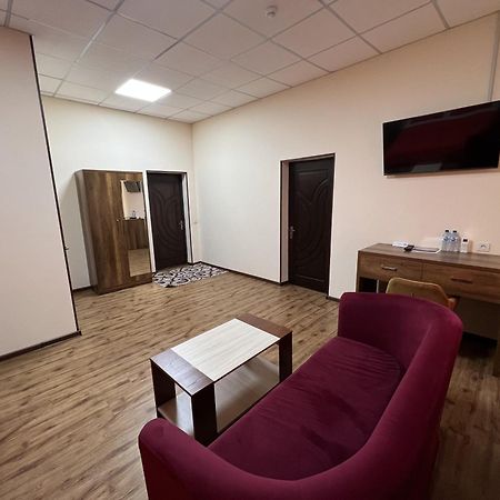 Uzumfermer Hotel & Winery Ташкент Экстерьер фото