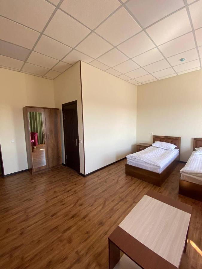 Uzumfermer Hotel & Winery Ташкент Экстерьер фото